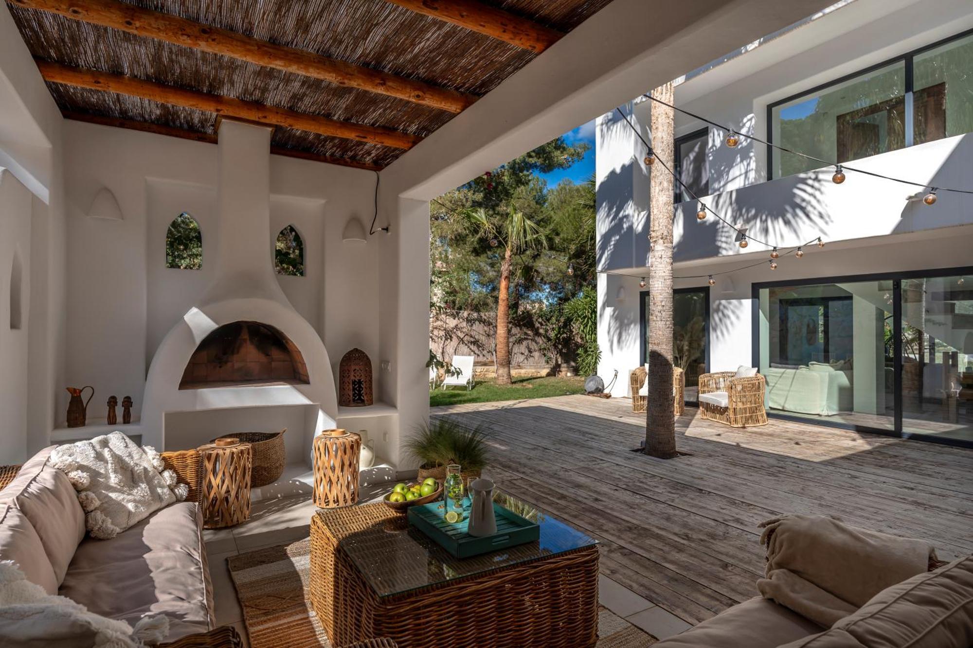 Villa Ibiza Style With Pool By Prime Spanish Holidays *
